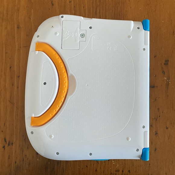 Leap Frog learning tablet with stylus homeschool teaching kids - Picture 2 of 8